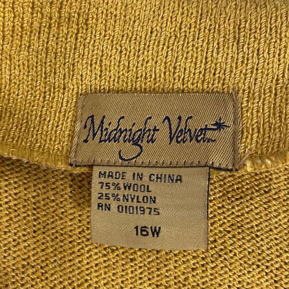 ❤️Last Chance Midnight Velvet Mustard color wool blend cardigan sweater size 16W - Picture 8 of 11